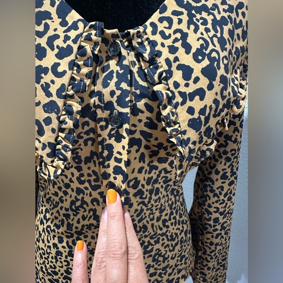 Animal print, Leopard print blouse. Used once ( runs big) - Picture 9 of 9